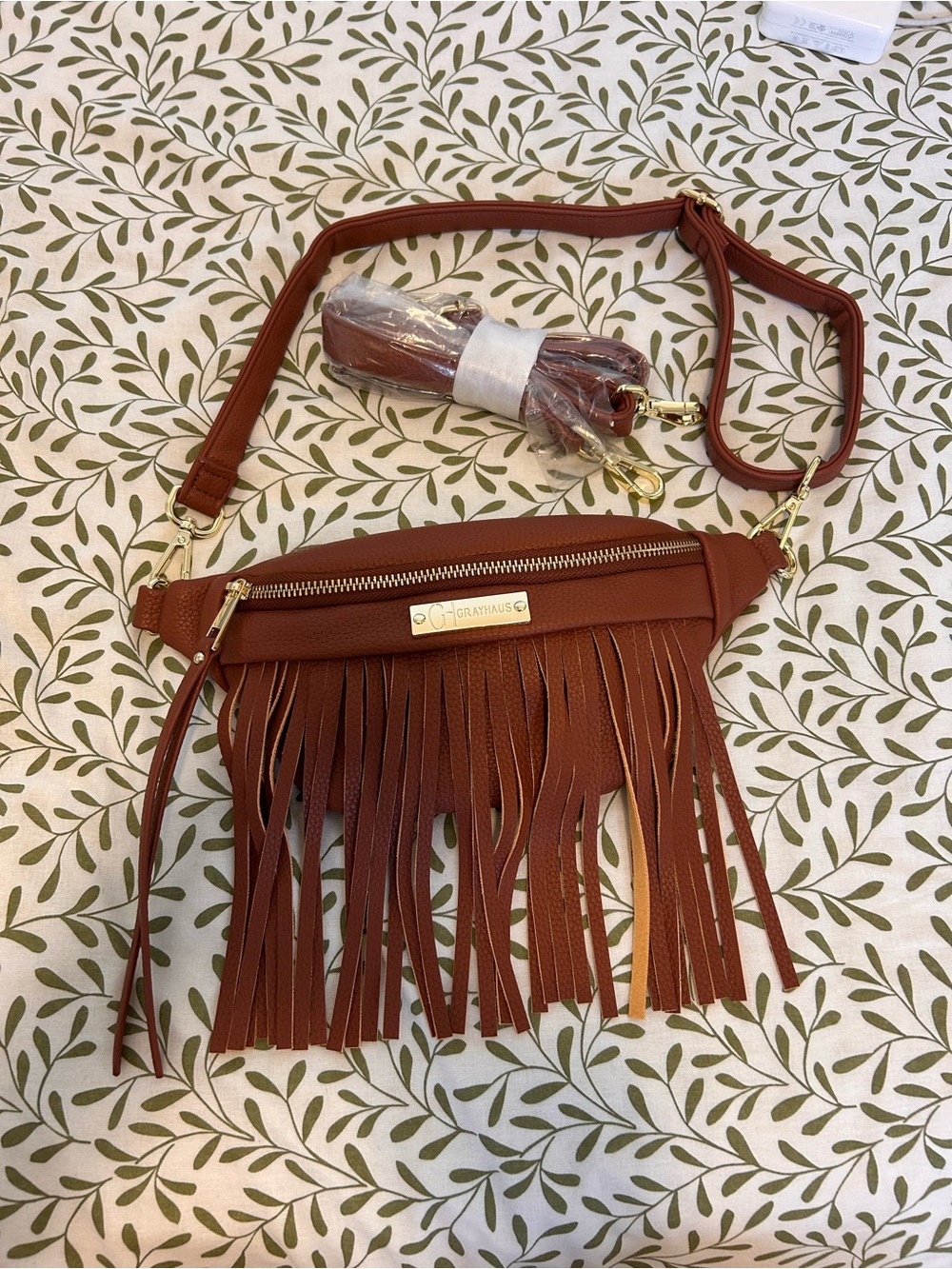 Grayhaus Fringe Crossbody Bag in cognac with extra strap